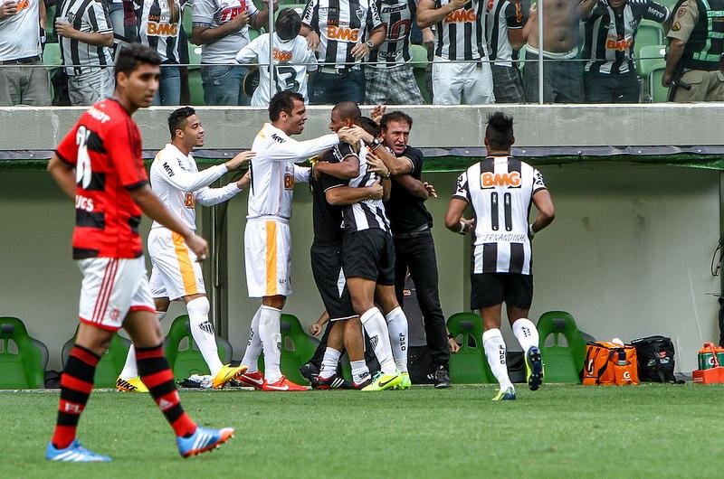 Lucas C&acirc;ndido anotou &uacute;nico gol da partida