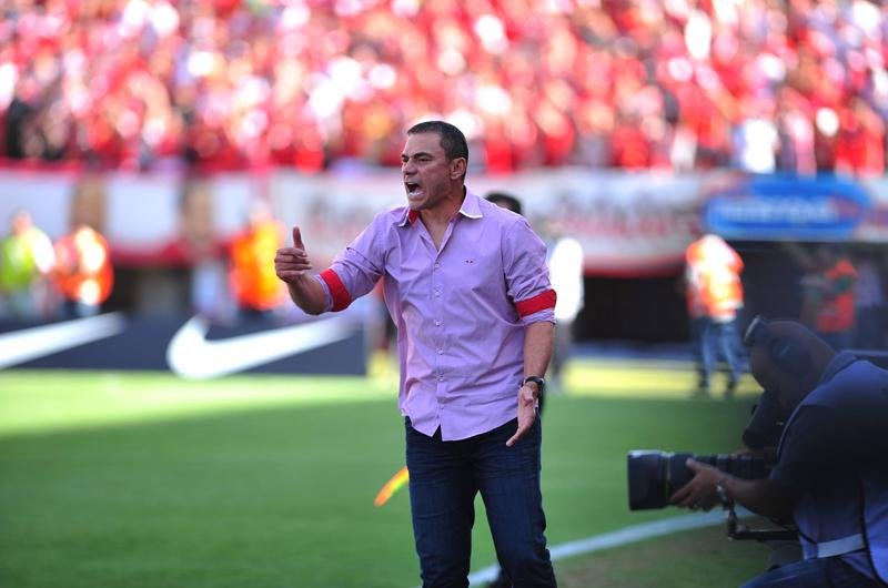 Clemer v&ecirc; evolu&ccedil;&atilde;o no Inter