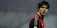 Kaká revela emoção após voltar a jogar no San Siro 