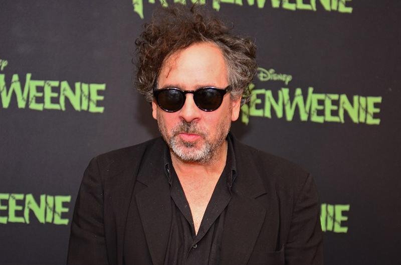 Diretor Tim Burton est&aacute; em negocia&ccedil;&atilde;o para dirigir sequ&ecirc;ncia do cl&aacute;ssico &acute;Beetlejuice&acute;