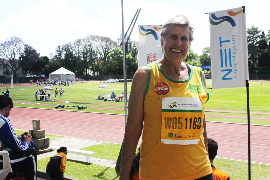 Arlete Nitzke, de 69 anos, disputou salto triplo, lan&ccedil;amento de martelo e busca vaga nos revezamentos