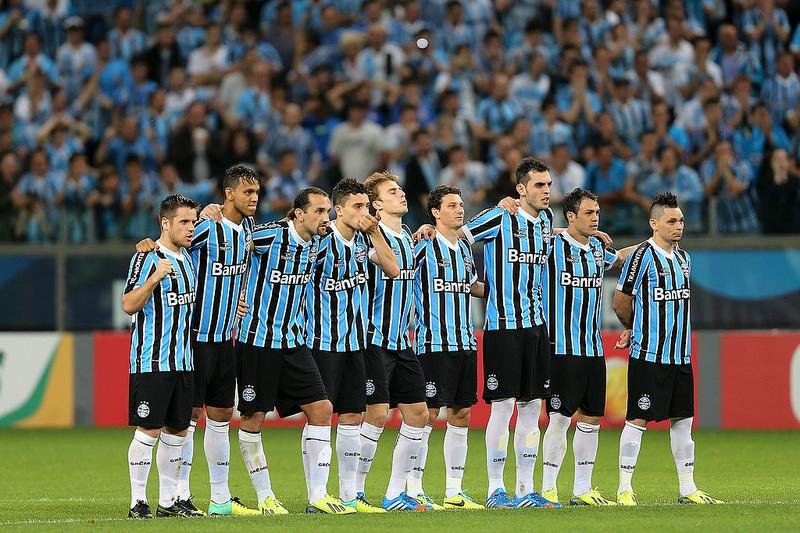 Gr&ecirc;mio eliminou o Corinthians nas cobran&ccedil;as de p&ecirc;naltis