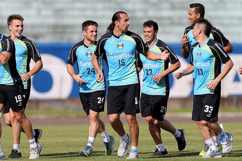 Gr&ecirc;mio garante que abatimento pela goleada j&aacute; est&aacute; no passado