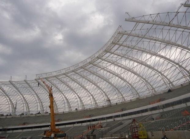 Inter recebe membrana do Beira-Rio e profissionais j&aacute; projetam instala&ccedil;&atilde;o