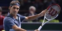 Com vitória sobre 21 do mundo, Federer garante presença no ATP Finals