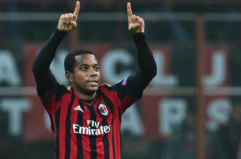 Felip&atilde;o convoca Robinho para a Sele&ccedil;&atilde;o Brasileira