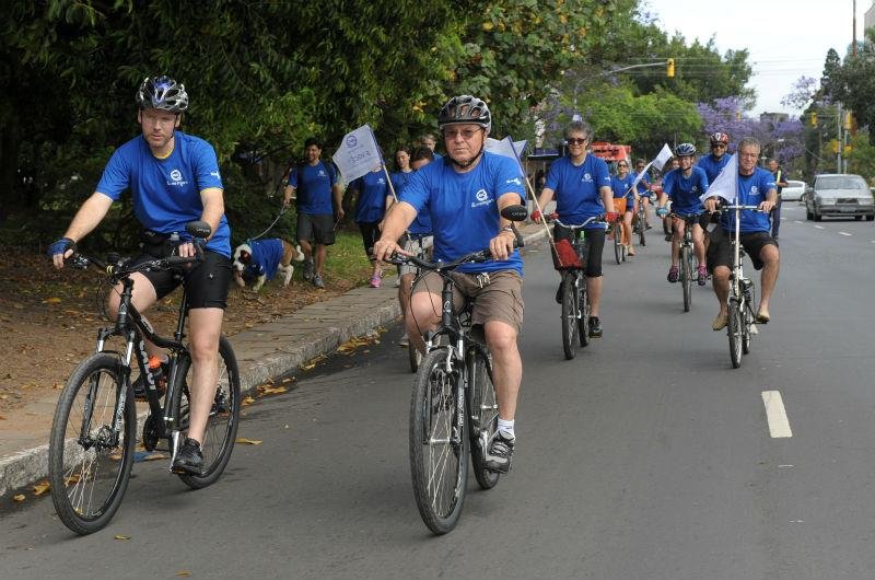 Passeio cicl&iacute;stico marca semana de combate ao AVC