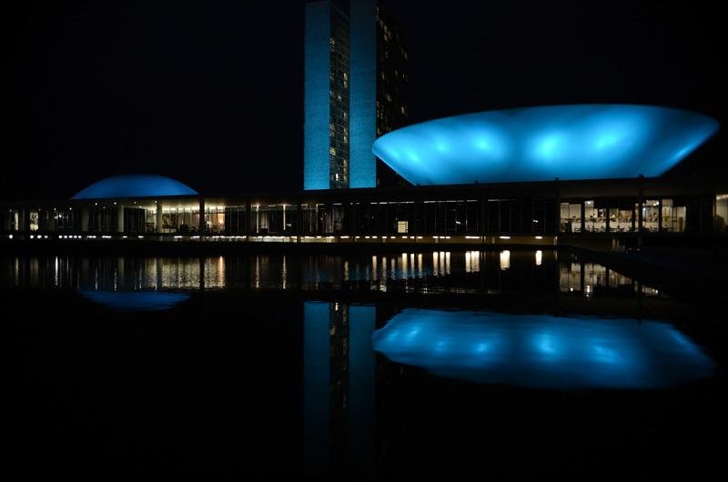 Congresso entra no Novembro Azul de combate ao c&acirc;ncer de pr&oacute;stata