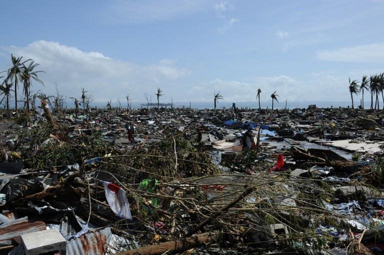 Tuf&atilde;o Haiyan deixou 10 mil mortos nas Filipinas, dizem autoridades