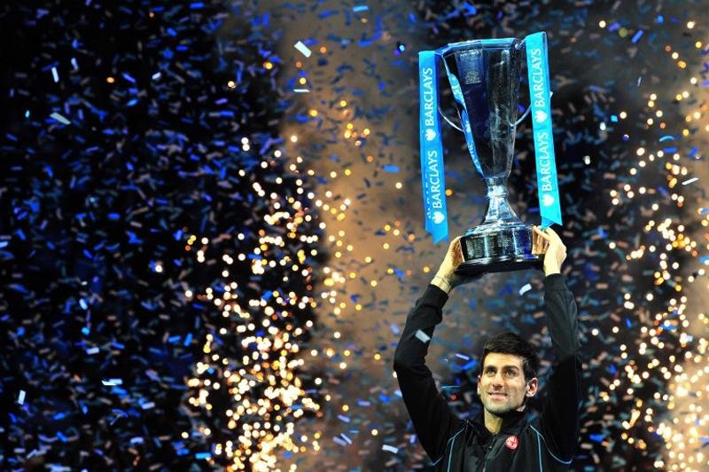 Djokovic supera Nadal e fatura tricampeonato do ATP Finals