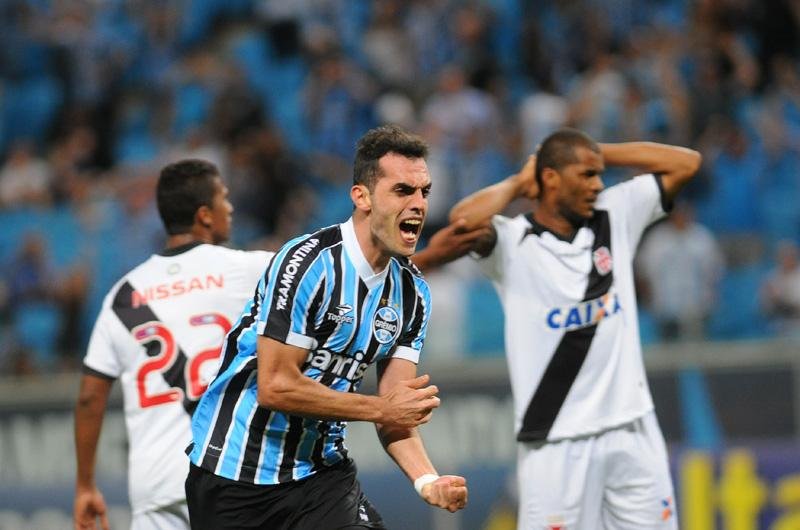 Rhodolfo se diz bem no Gr&ecirc;mio e torce por perman&ecirc;ncia
