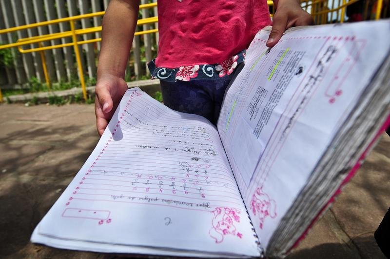 Comunidade escolar reconhece esfor&ccedil;o da fam&iacute;lia