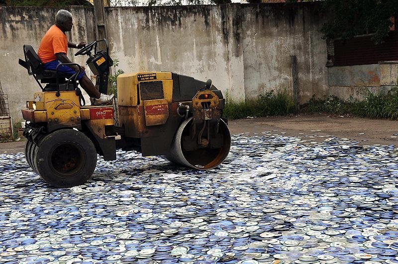 Acordo municipaliza combate &agrave; pirataria em Porto Alegre