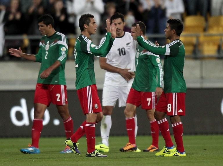 M&eacute;xico atropela Nova Zel&acirc;ndia e carimba vaga para Copa 