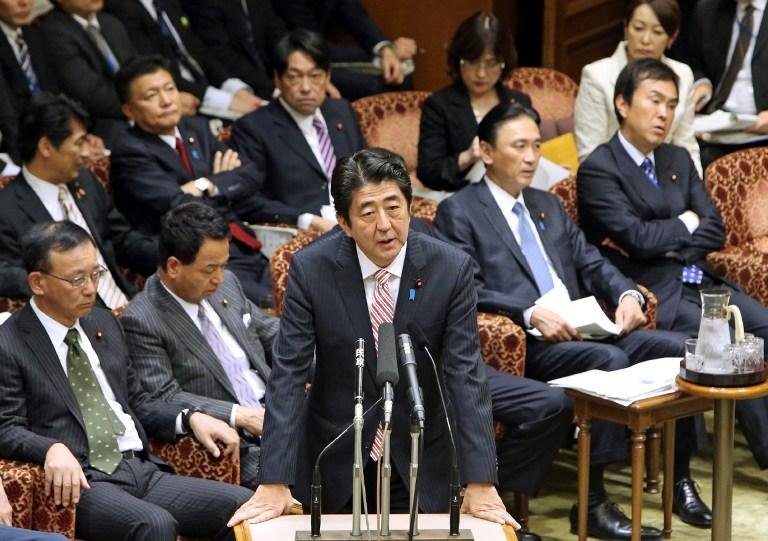 Primeiro ministro japon&ecirc;s fala para comit&ecirc; em T&oacute;quio