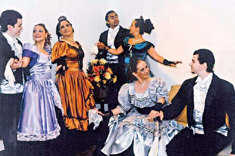 &acute;Os Ga&uacute;chos&acute; celebram 54 anos com show em Porto Alegre