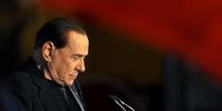 Silvio Berlusconi é destituído de cargo no Senado