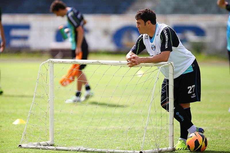 jogador estar&aacute; presente no confronto com o Goi&aacute;s