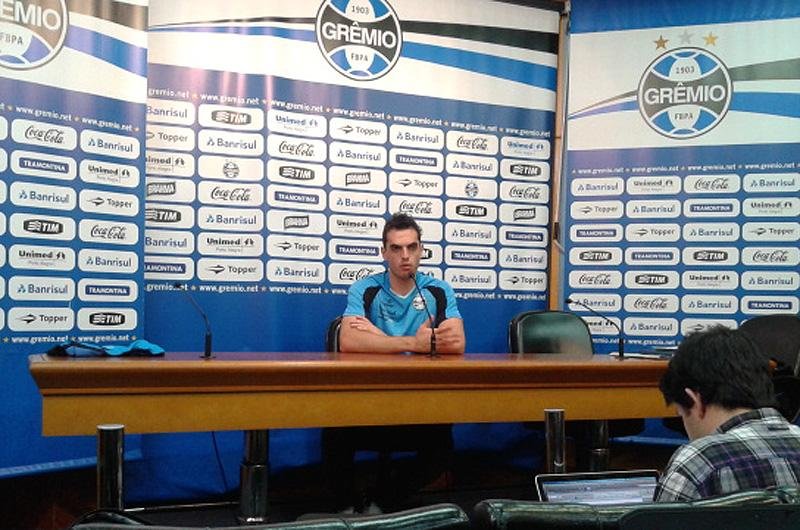 Rhodolfo fala em jogo do ano e quer Gr&ecirc;mio se impondo contra Goi&aacute;s