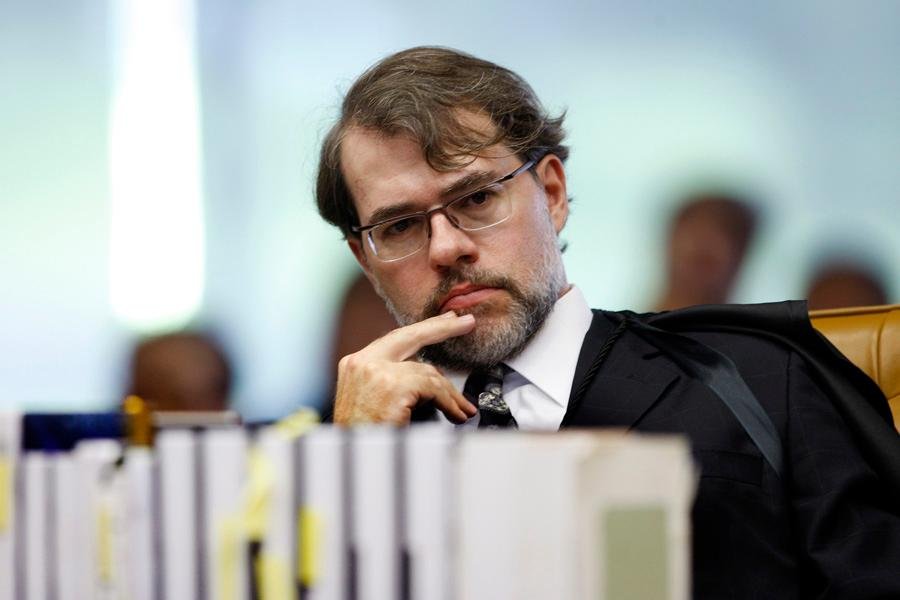 Dias T&oacute;ffolli relata que falha de comunica&ccedil;&atilde;o com o STF levou &agrave; deten&ccedil;&atilde;o no regime fechado por 3 dias