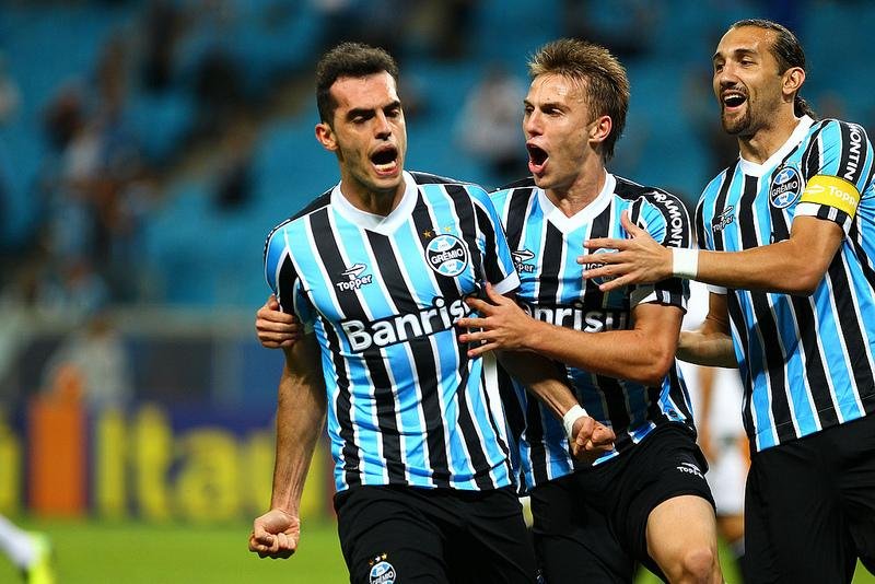 Gr&ecirc;mio encara Goi&aacute;s em clima de decis&atilde;o na Arena 