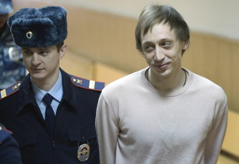 Bailarino Pavel Dimitrichenko negou inten&ccedil;&atilde;o de ferir diretor