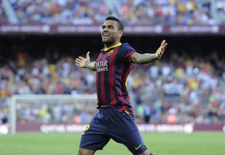 Daniel Alves &eacute; um dos atletas indicados