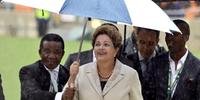 Dilma chega para missa em homenagem a Mandela