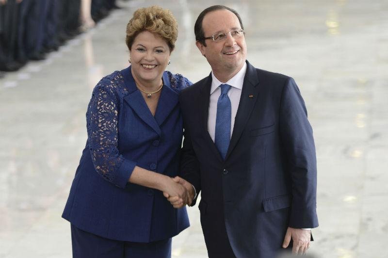 Presidente Dilma Rousseff recebeu o presidente da Fran&ccedil;a, Fran&ccedil;ois Hollande, em cerim&ocirc;nia oficial de boas-vindas, no Pal&aacute;cio do Planalto