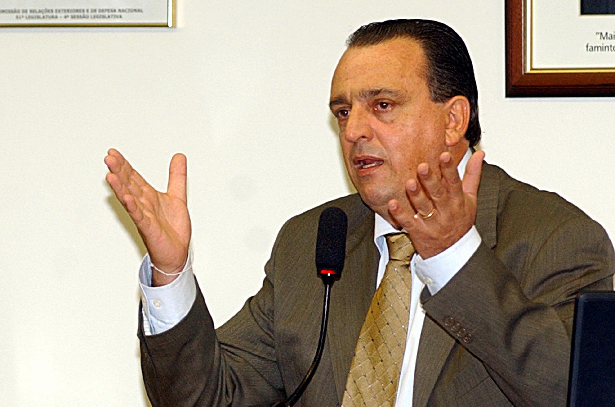 Parlamentar teve a pris&atilde;o decretada pelo STF no caso do mensal&atilde;o