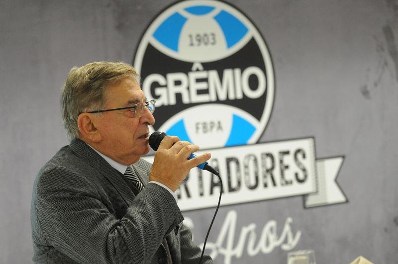 Limita&ccedil;&atilde;o financeira n&atilde;o assusta presidente do Gr&ecirc;mio