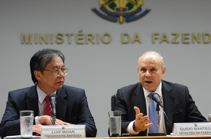 Governo descarta adiar obriga&ccedil;&atilde;o de air bags e ABS em novos ve&iacute;culos