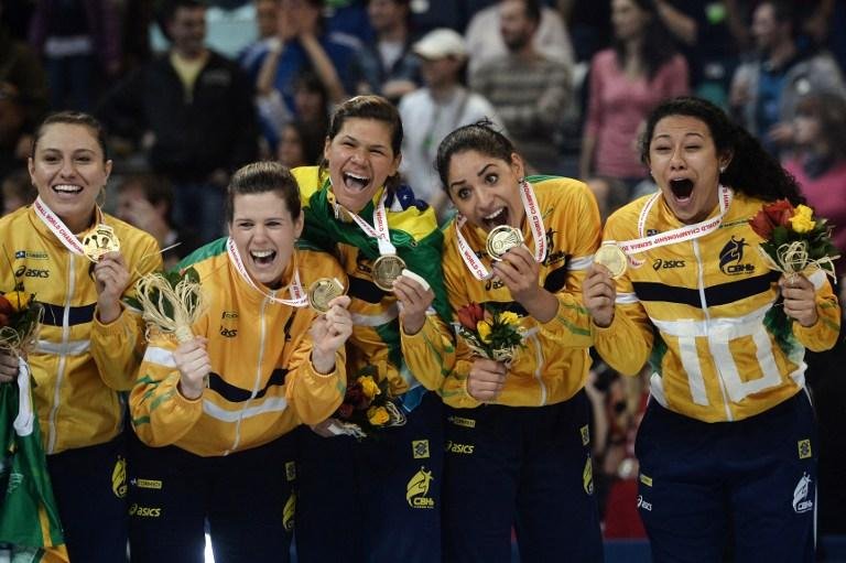 Meninas do handebol est&atilde;o confiantes para Olimp&iacute;adas de 2016