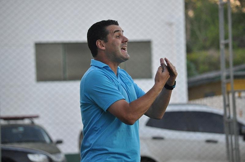 T&eacute;cnico Mab&iacute;lia comandar&aacute; o time b que vai abrir a temporada gremista