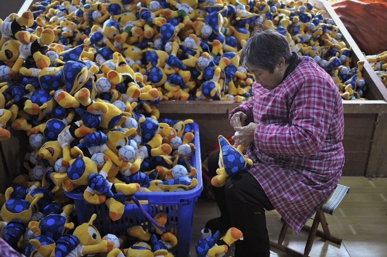 Mascote da Copa do Mundo come&ccedil;a a ser produzido na China