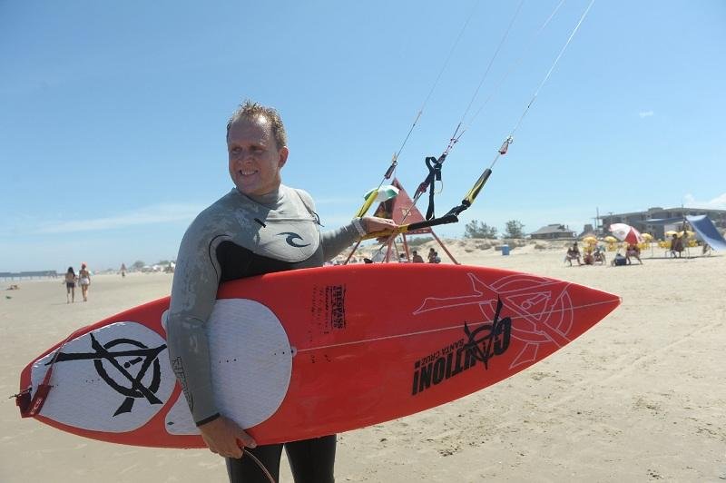 Nordest&atilde;o impulsiona pr&aacute;tica do kitesurf no Litoral Norte