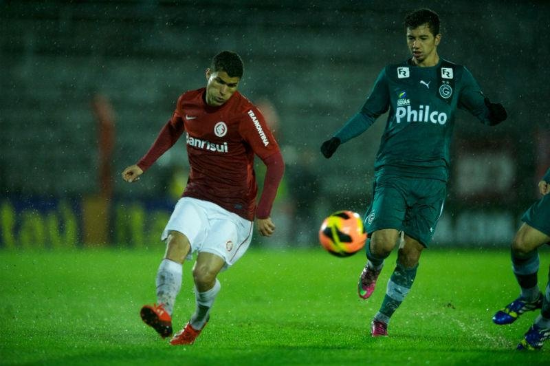 Ednei n&atilde;o ser&aacute; aproveitado por Abel Braga
