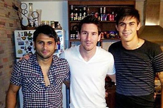 Craque argentino posou para foto com os parentes
