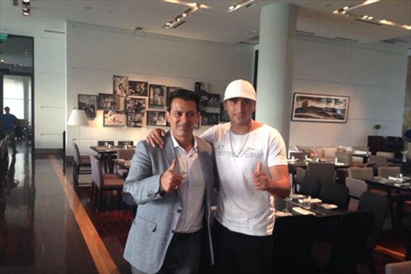 Rui Costa fechou com meia Al&aacute;n Ruiz