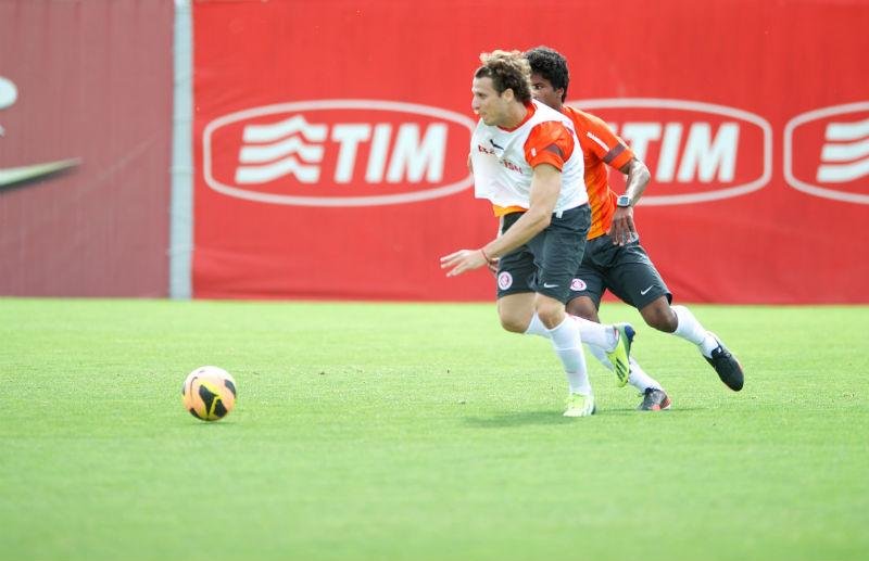 Forl&aacute;n &eacute; sonho do Botafogo para a Libertadores