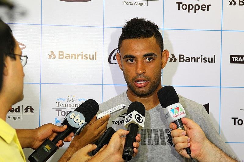 Zagueiro Werley quer recuperar condi&ccedil;&atilde;o de titular no Gr&ecirc;mio
