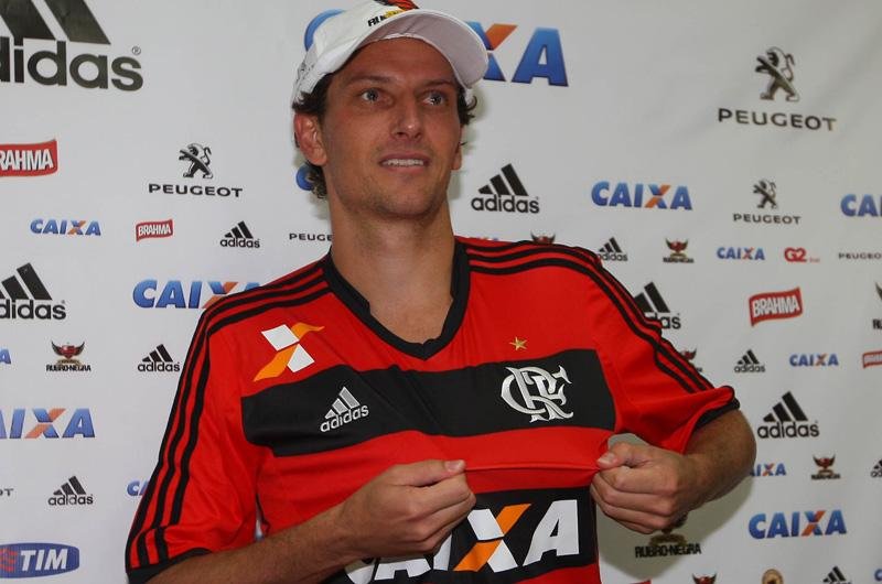 Elano foi contratado pelo Flamengo