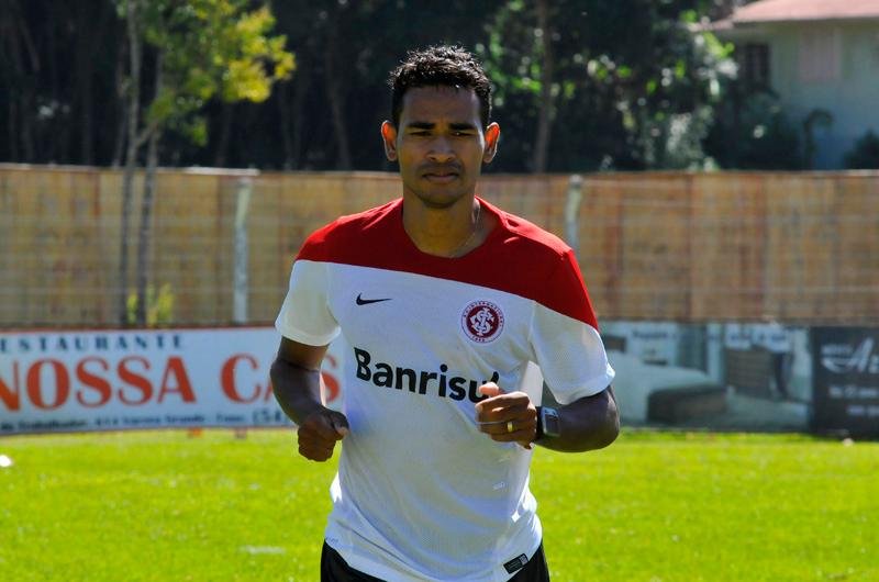 Jackson treina forte na pr&eacute;-temporada