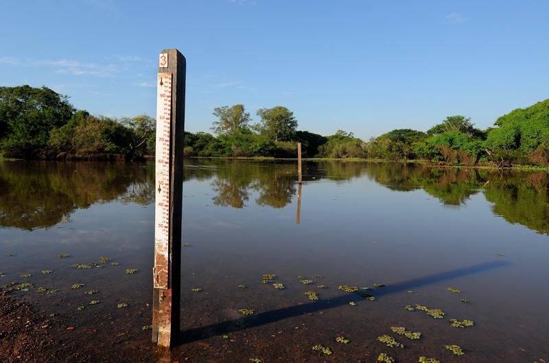 Baixo n&iacute;vel do Rio Gravata&iacute; aumenta alerta sobre abastecimento