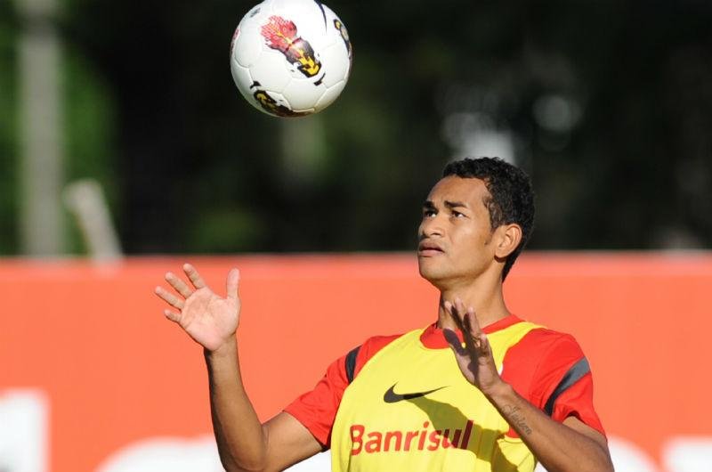 Jackson dever&aacute; ser emprestado ao Goi&aacute;s por um ano