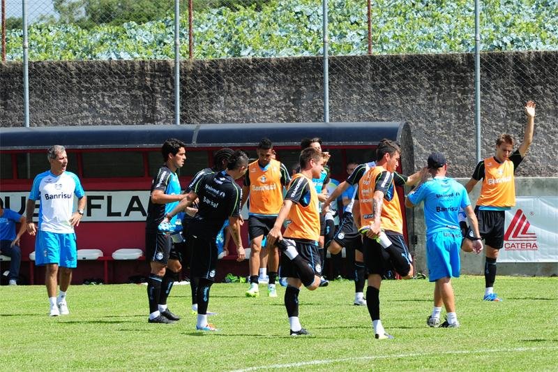 F&aacute;bio Mahseredjian relata que ritmo de jogo s&oacute; &eacute; adquirido dentro das competi&ccedil;&otilde;es oficiais