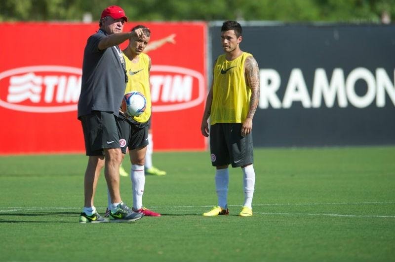 Abel comandou primeiro treino t&aacute;tico no seu retorno ao Inter