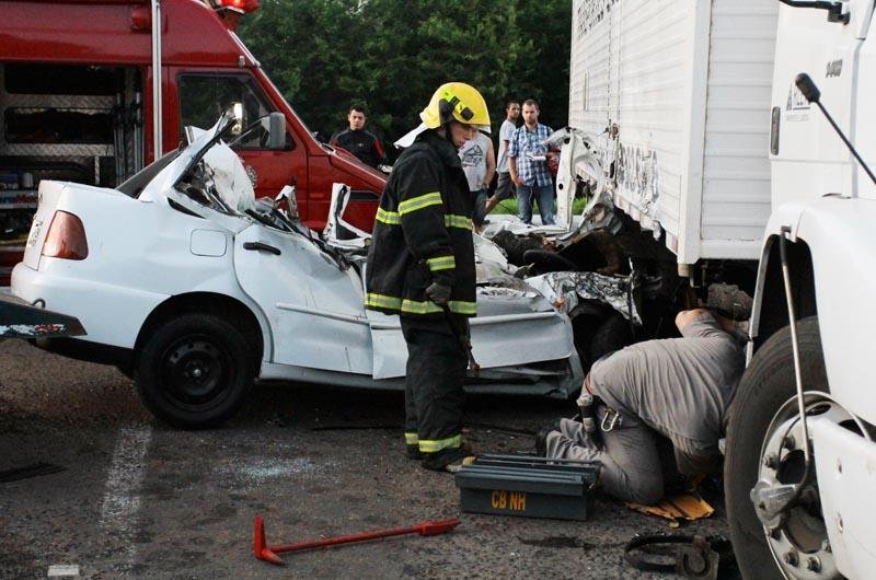Motorista do Polo morreu no local