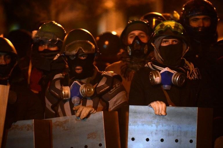 Manifestantes seguem com protestos em Kiev