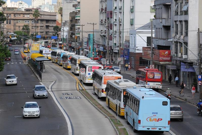 Rodovi&aacute;rios fizeram opera&ccedil;&atilde;o padr&atilde;o antes de greve segunda